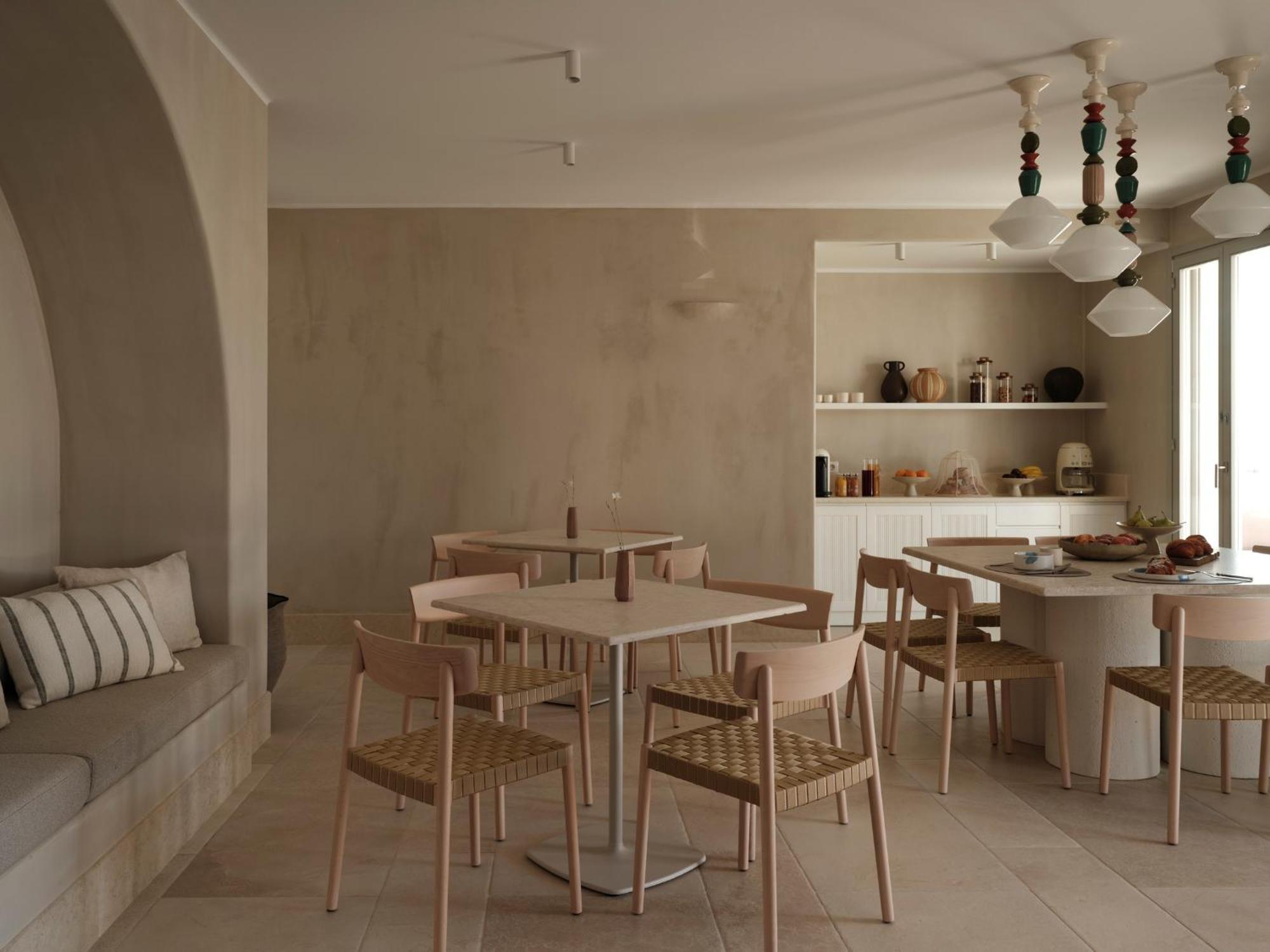 Akria Seaside Suites Náousa Buitenkant foto